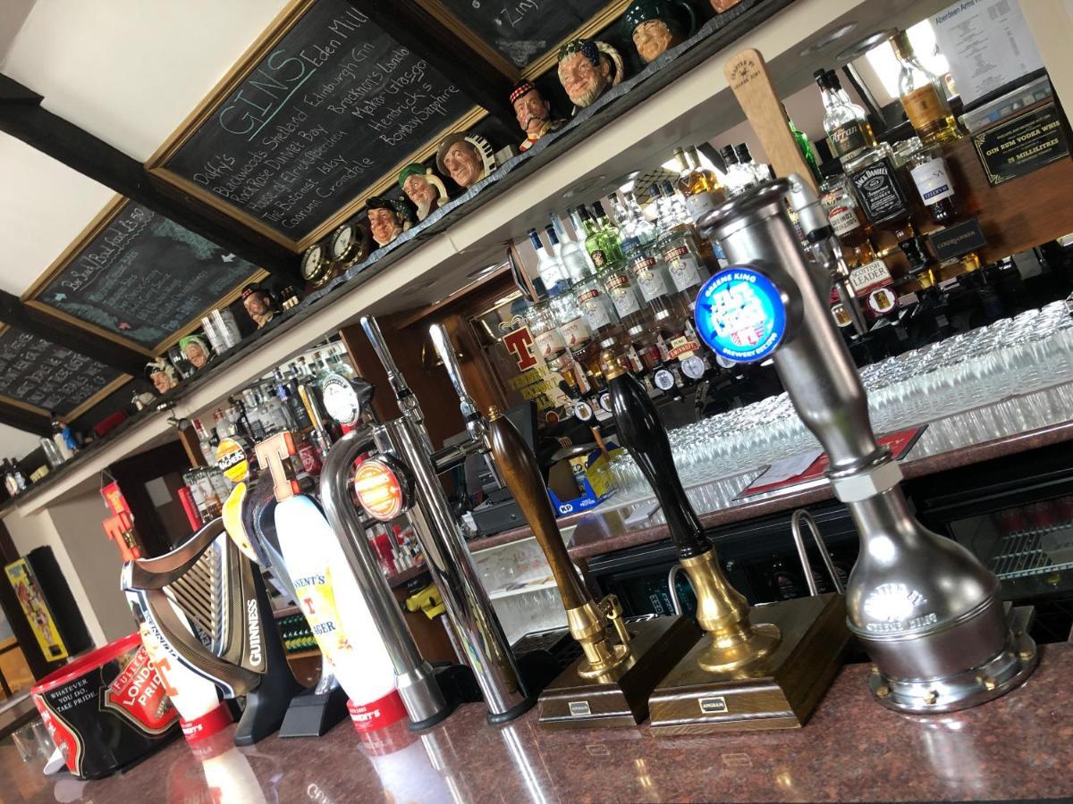 The Aberdeen Arms Hotel Tarves Exterior foto